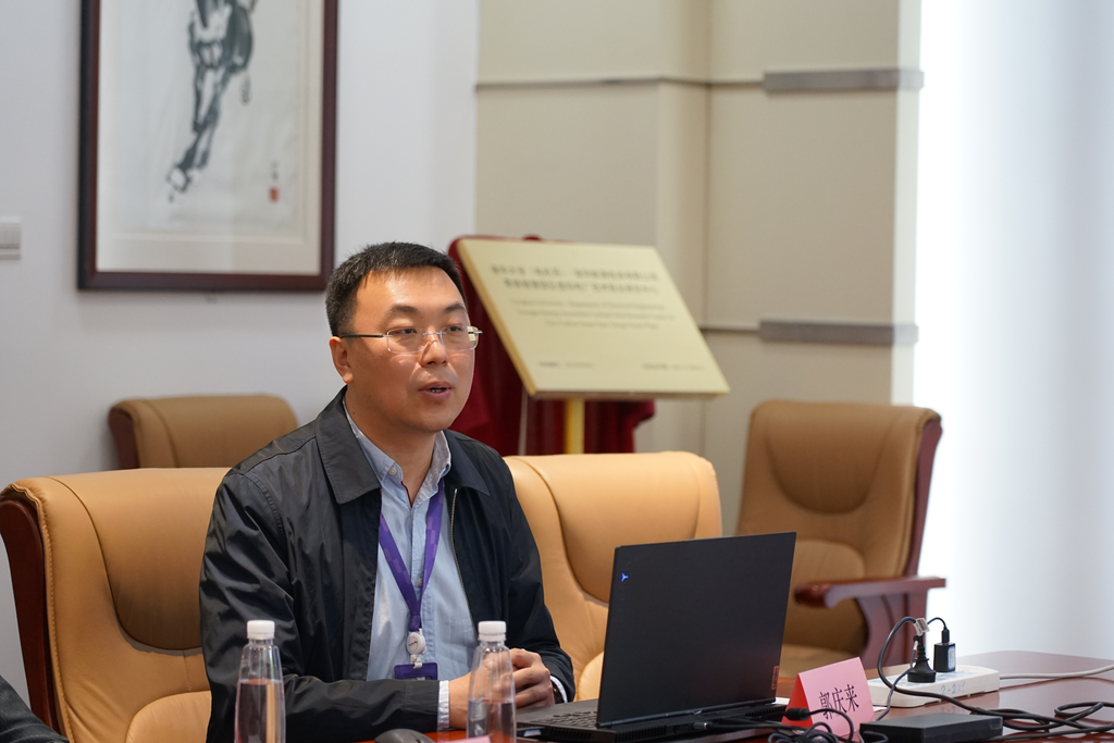 20220425-BB贝博艾弗森官方网站(电机系)-港华能源投资有限公司零碳智慧园区虚拟电厂技术联合研究中心揭牌-无-郭庆来做汇报.png